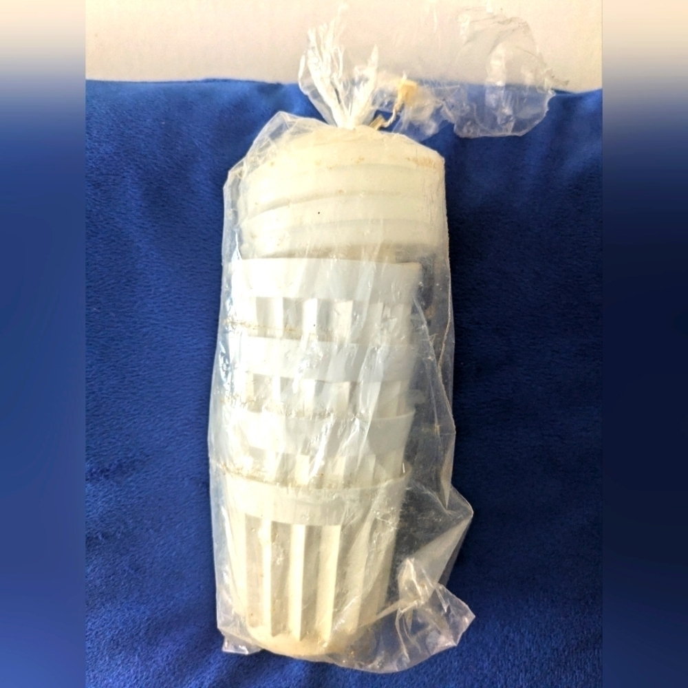 Set of 4 vintage Tupperware Jell-ette Jello White Individual Cup Mini Molds